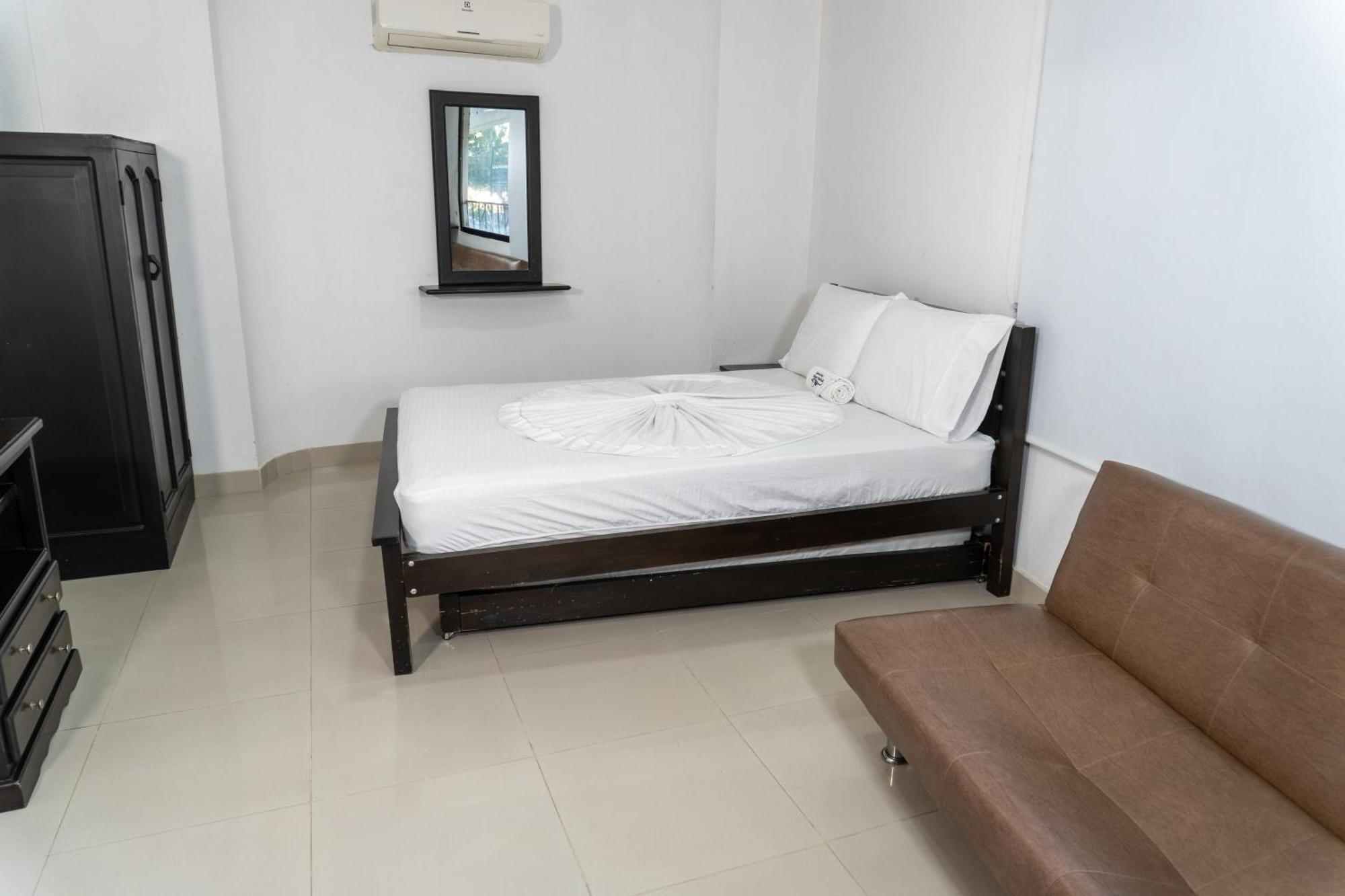 Aparta Hotel Roca Marina Санта Марта Екстериор снимка