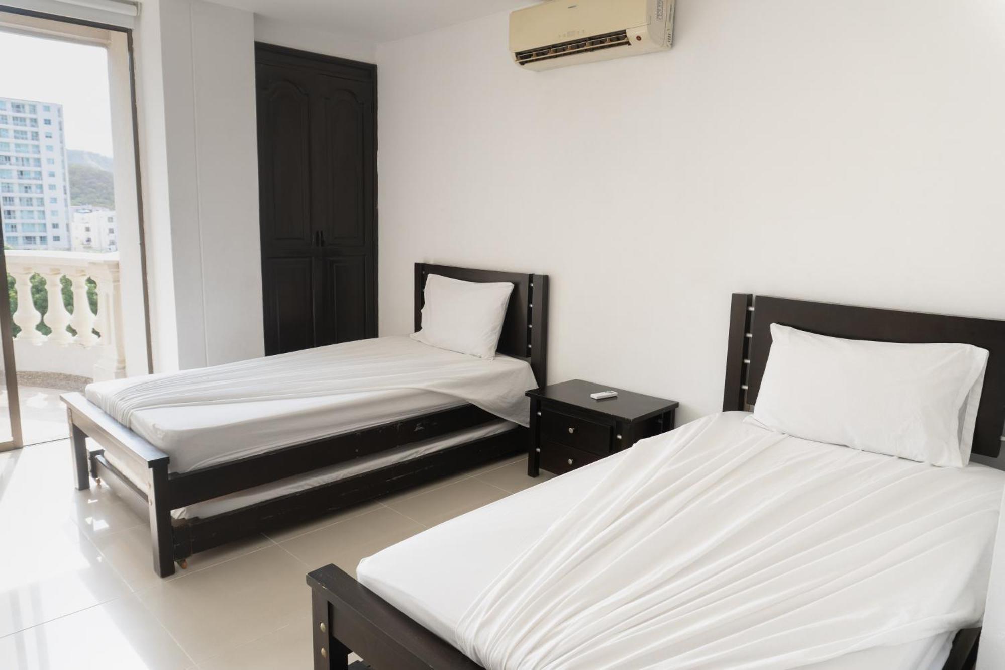 Aparta Hotel Roca Marina Санта Марта Екстериор снимка