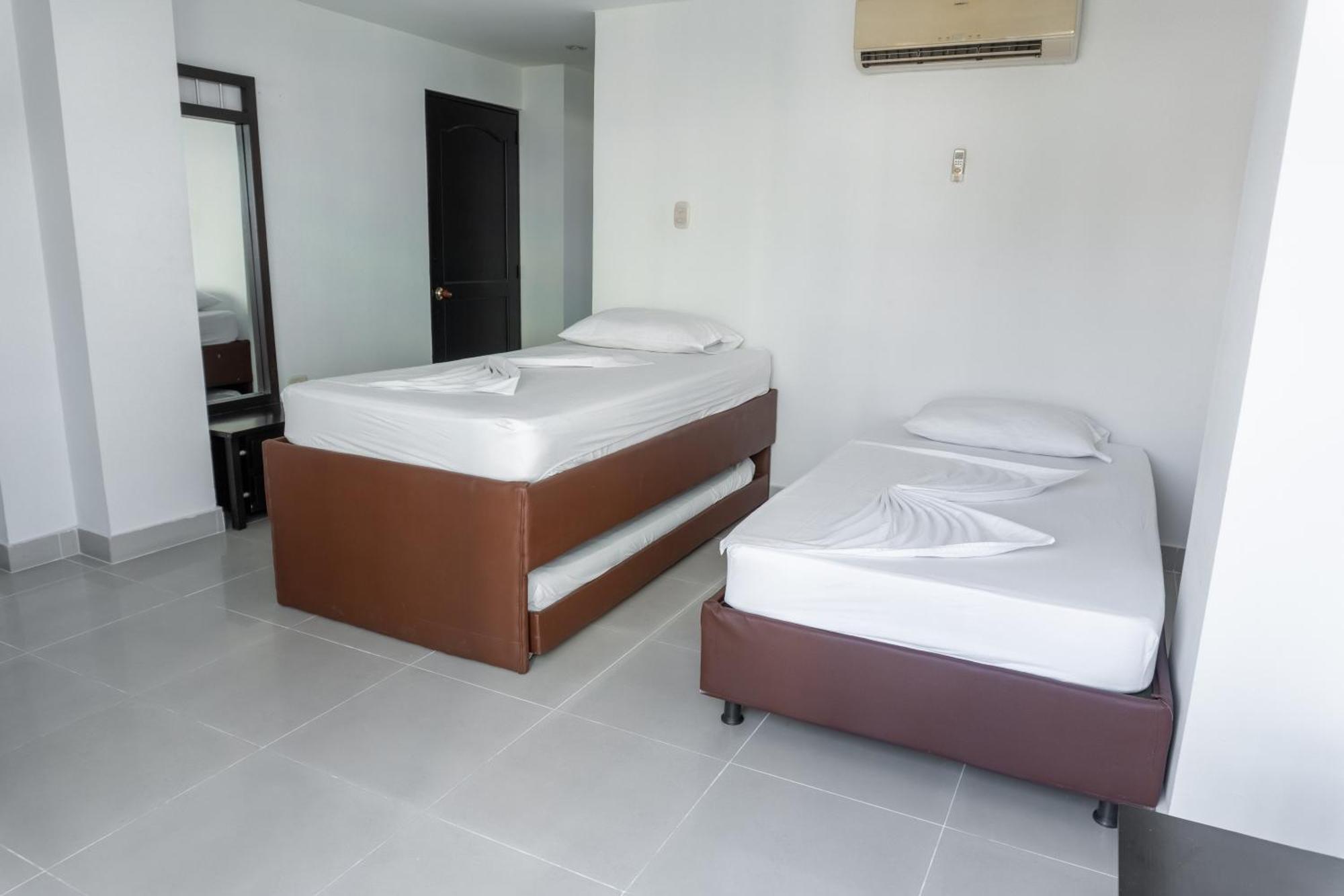 Aparta Hotel Roca Marina Санта Марта Екстериор снимка